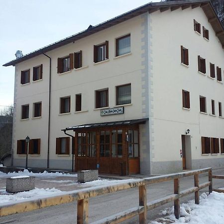 Casa Alpina Sacro Cuore Canale d'Agordo Exterior photo